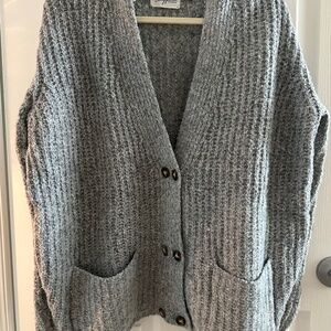 CJLA GRAY CARDIGAN IN MEDIUM